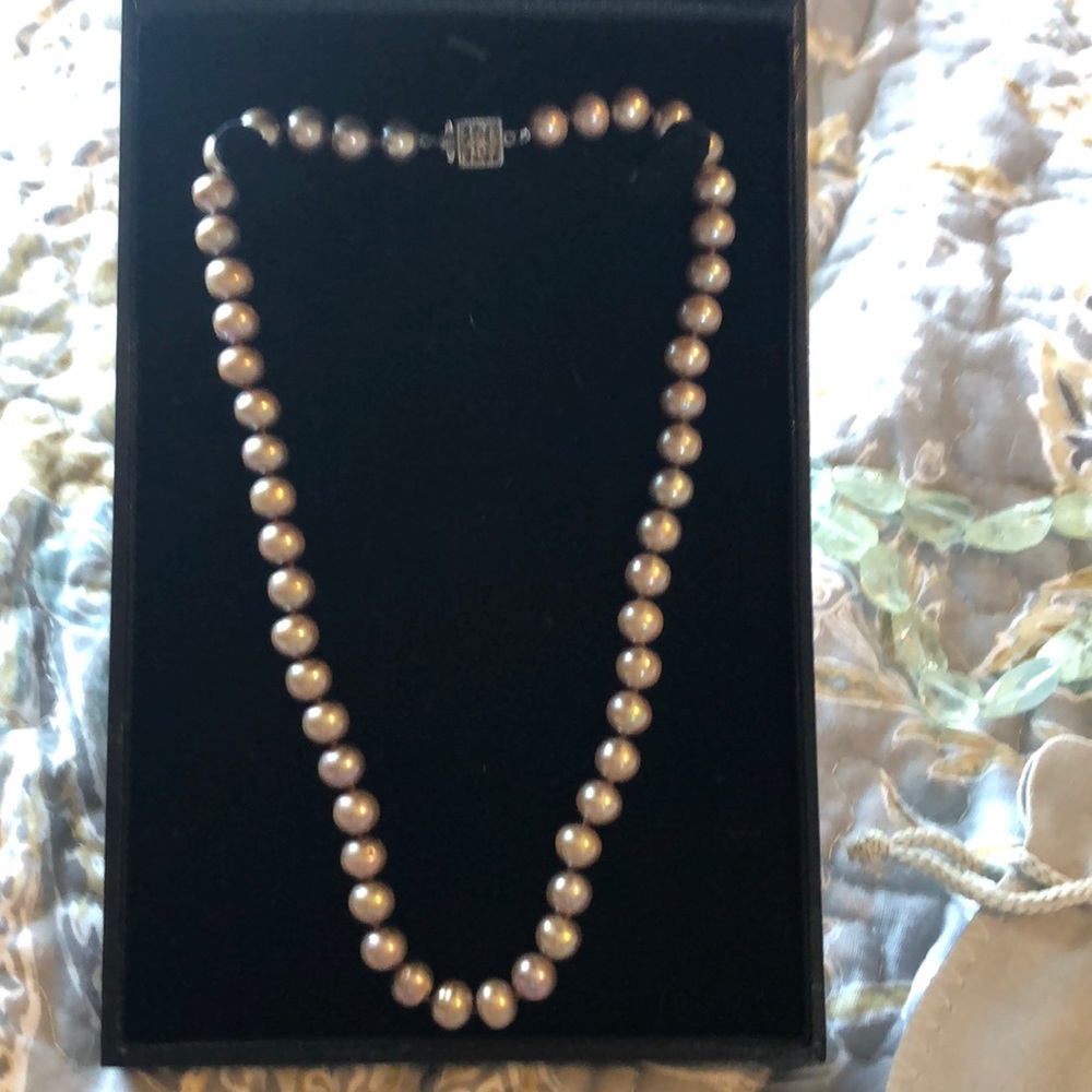 Pearl Necklace Mother of Pearl-like